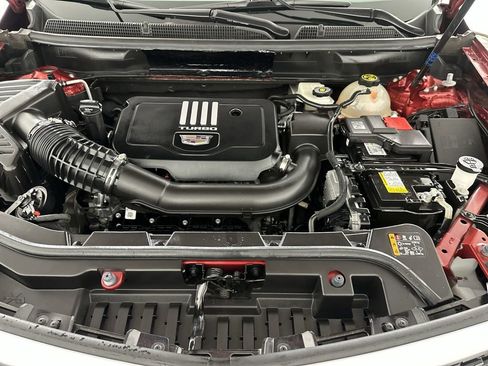 Certified 2024 Cadillac XT5 Premium Luxury w/ LPO, Floor Liner Package FWD image 32