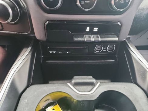 Used 2019 RAM 1500 Big Horn image 28