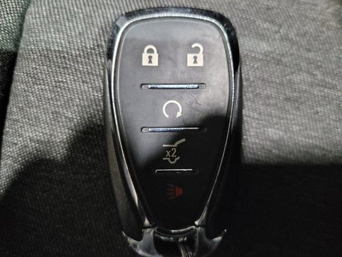 Used 2022 Chevrolet Equinox LT image 32