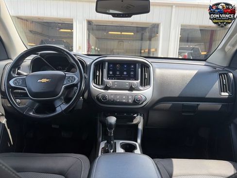 Used 2022 Chevrolet Colorado LT w/ LT Convenience Package RWD image 12