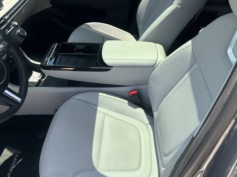 Used 2025 Hyundai Tucson Limited FWD image 19