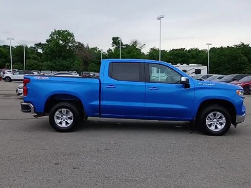 Certified 2025 Chevrolet Silverado 1500 LT AWD/4WD image 9