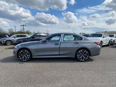 New 2026 BMW 330i xDrive Sedan AWD/4WD image 4