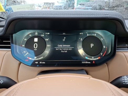 New 2026 Land Rover Range Rover SE image 6