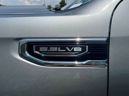 New 2026 GMC Sierra 1500 SLT w/ SLT Premium Plus Package AWD/4WD image 5