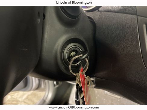 Used 2013 Hyundai Elantra Limited image 23