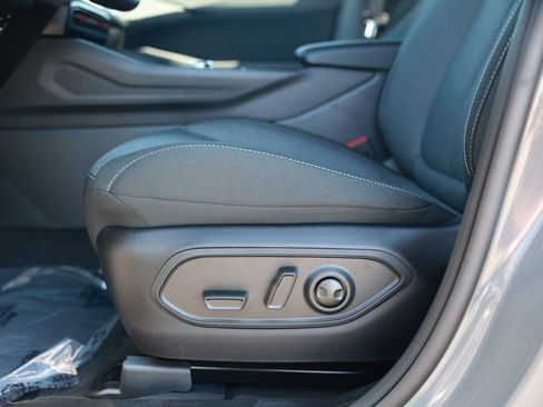 New 2026 Jeep Cherokee Laredo AWD/4WD image 16