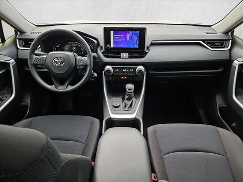 Used 2025 Toyota RAV4 LE AWD/4WD image 18