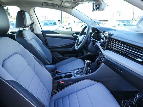 New 2026 Volkswagen Jetta SE image 29