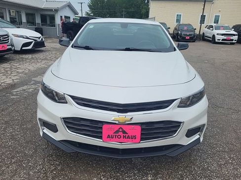 Used 2016 Chevrolet Malibu LT FWD image 11