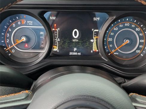 Used 2024 Jeep Gladiator Mojave w/ Convenience Group AWD/4WD image 50