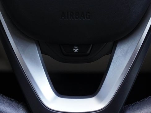 Used 2023 BMW i4 eDrive40 RWD image 24