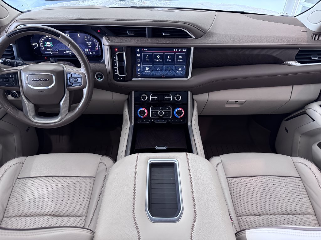 Certified 2023 GMC Yukon XL Denali w/ Denali Reserve Package AWD/4WD image 16