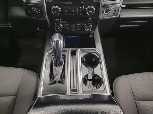 Used 2018 Ford F150 XLT w/ Equipment Group 302A Luxury AWD/4WD image 16