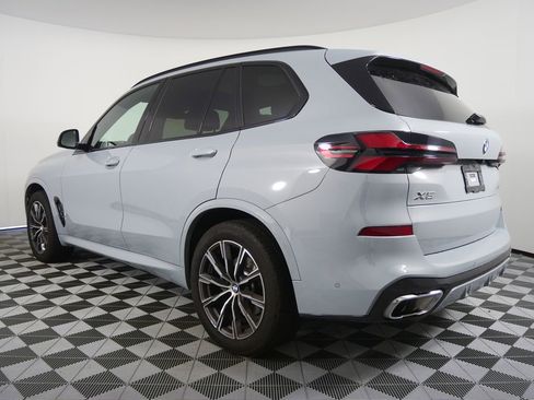 Certified 2026 BMW X5 sDrive40i RWD image 5