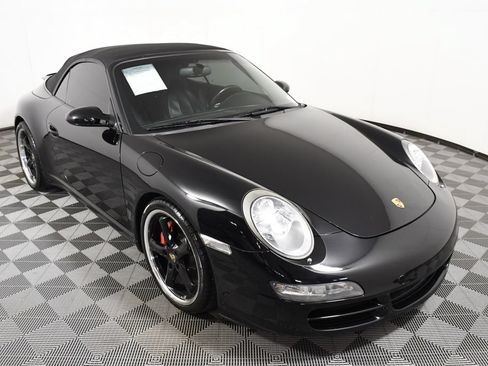 Used 2006 Porsche 911 Carrera S RWD image 9