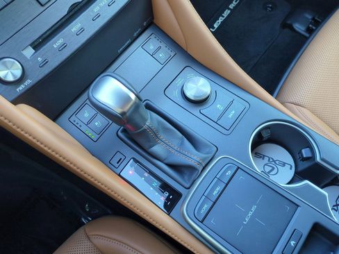 Used 2019 Lexus RC 350 w/ Premium Package RWD image 29