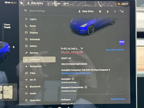 Used 2021 Tesla Model Y Performance image 34