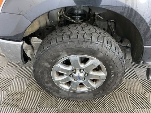 Used 2013 Ford F150 XLT w/ XLT Chrome Pkg image 7