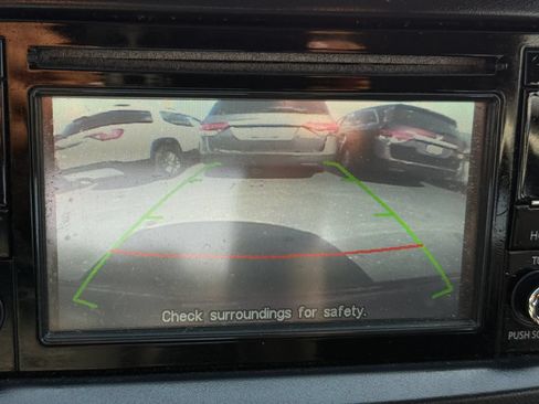 Used 2017 Mitsubishi Lancer ES FWD image 24