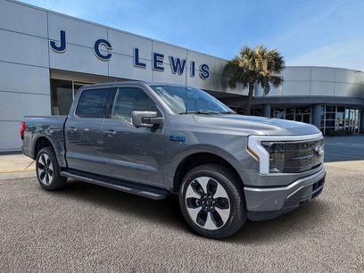 New 2025 Ford F150 Lightning Platinum