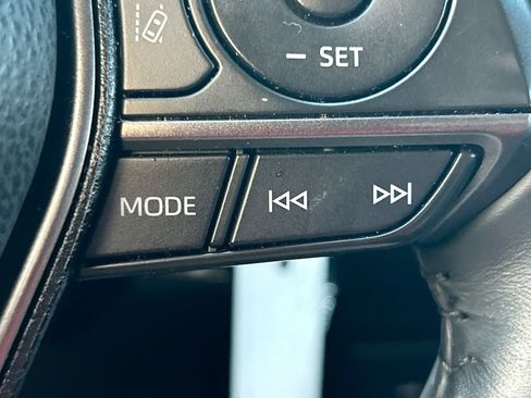 Used 2024 Toyota Camry SE FWD image 17