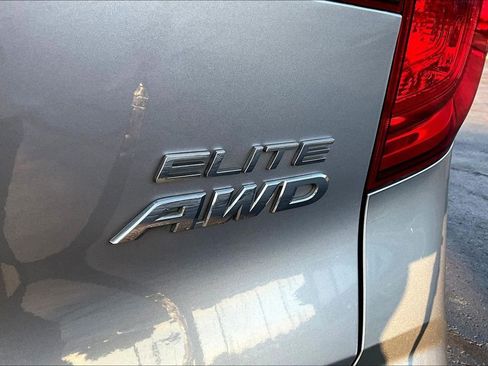 Used 2017 Honda Pilot Elite image 25
