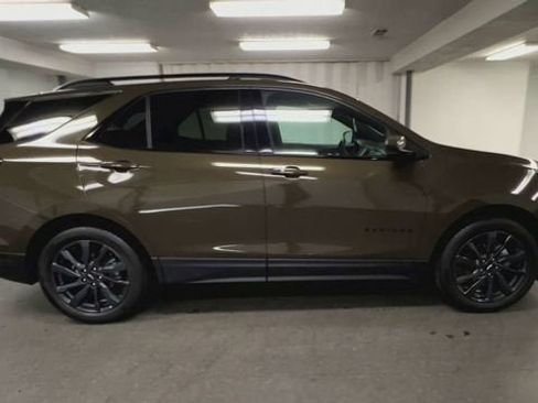 Certified 2023 Chevrolet Equinox RS FWD image 9