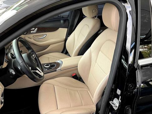 Certified 2021 Mercedes-Benz C 300 Sedan image 7