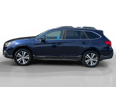 Used 2018 Subaru Outback 2.5i Limited AWD/4WD image 2
