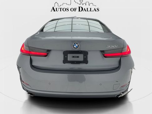 Used 2024 BMW 330i Sedan RWD image 9