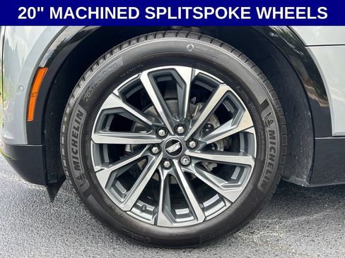 Used 2024 Cadillac Lyriq Sport RWD image 7