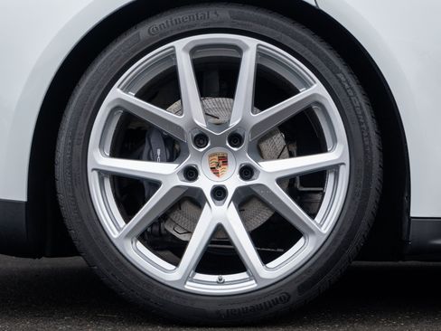 New 2026 Porsche Panamera 4 image 14