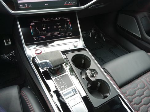 Used 2022 Audi RS 7 Sportback AWD/4WD image 18
