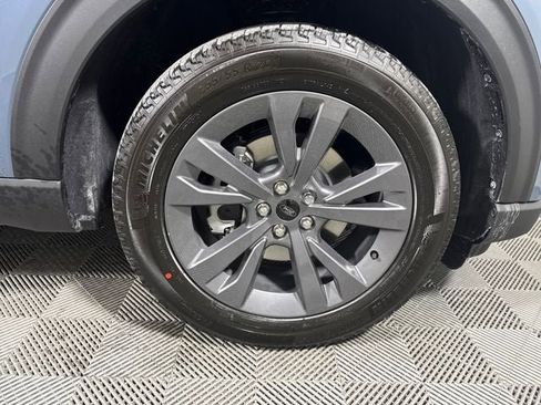 New 2026 Ford Explorer Active w/ Active Comfort Package image 11