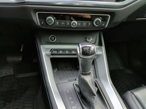 Certified 2022 Audi Q3 2.0T Premium Plus w/ Premium Plus Package image 28