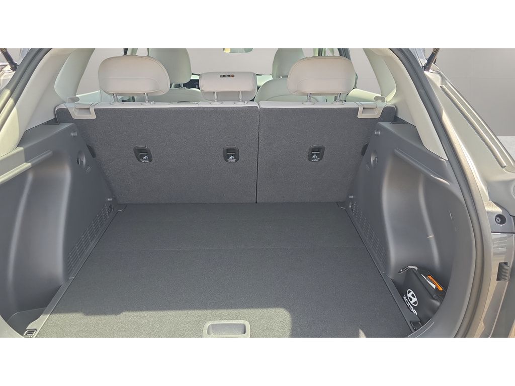 Used 2026 Hyundai Kona SE FWD image 9
