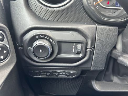 New 2025 Jeep Wrangler Rubicon image 18