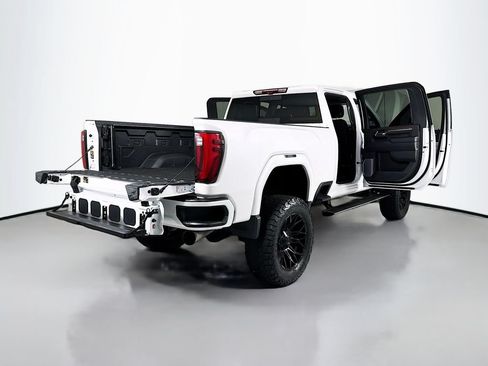 Used 2024 GMC Sierra 2500 Denali w/ Denali Reserve Package AWD/4WD image 30