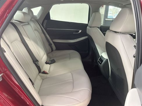 New 2025 Hyundai Sonata Limited image 27
