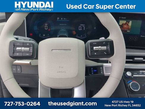 Used 2026 Hyundai Santa Fe SEL w/ Tow & Go Package FWD image 23