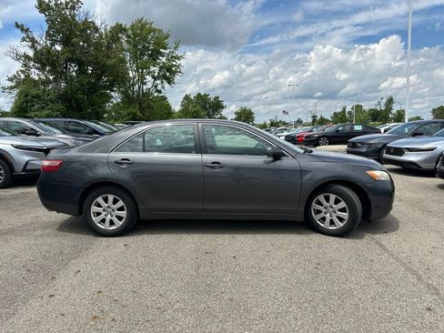 Used 2009 Toyota Camry XLE FWD image 13