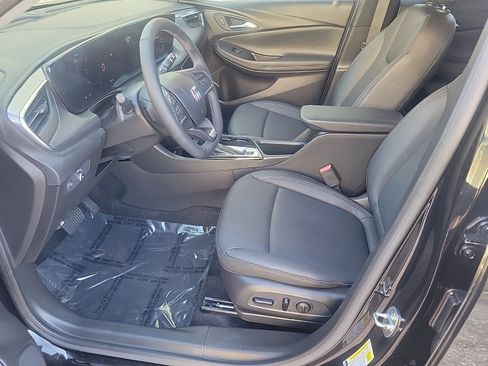 Used 2024 Buick Encore GX Sport Touring w/ Experience Buick Package image 11