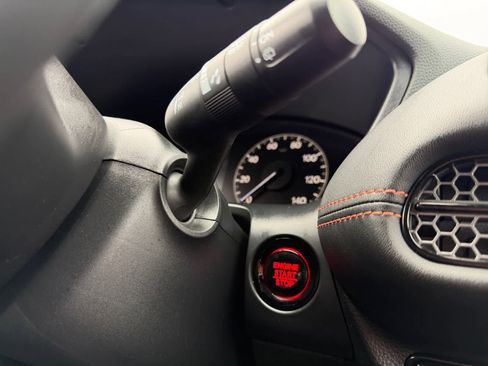 Used 2024 Honda HR-V Sport image 23