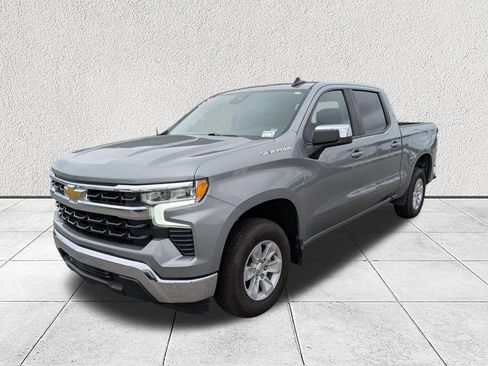 Used 2025 Chevrolet Silverado 1500 LT RWD image 7