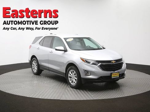 Used 2019 Chevrolet Equinox LT w/ Driver Convenience Package AWD/4WD image 48