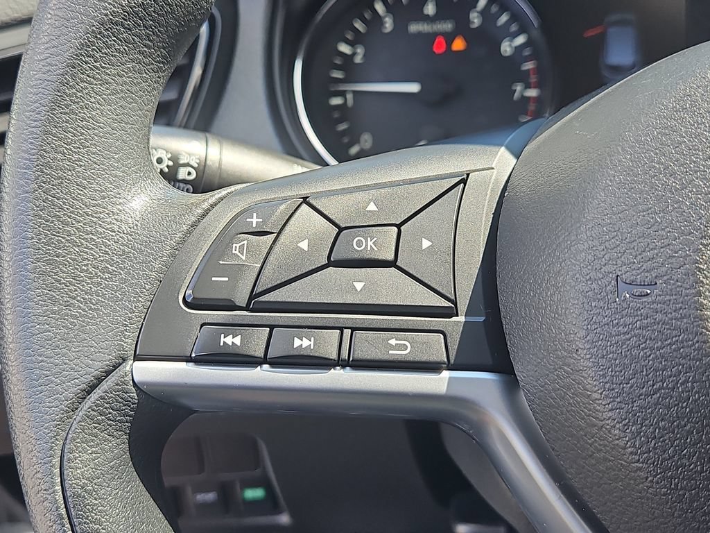 Used 2020 Nissan Rogue Sport S AWD/4WD image 13