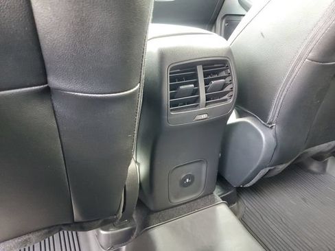 Used 2024 Ford Escape ST-Line Elite w/ Premium Technology Package AWD/4WD image 26