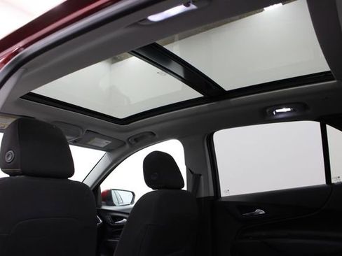 Used 2018 Chevrolet Equinox LT w/ Sun & Infotainment Package AWD/4WD image 29