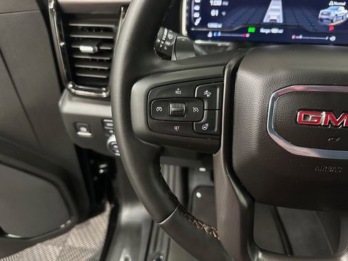 Used 2025 GMC Sierra 1500 AT4 w/ AT4 Premium Package AWD/4WD image 15